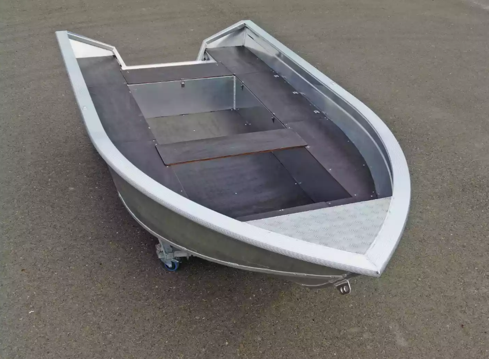 Алюминиевая лодка  Неман-420 в Йошкар-Оле