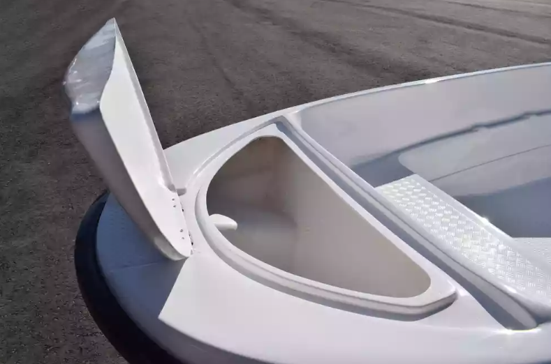 Стеклопластиковая лодка Пингвин (тримаран) в Йошкар-Оле