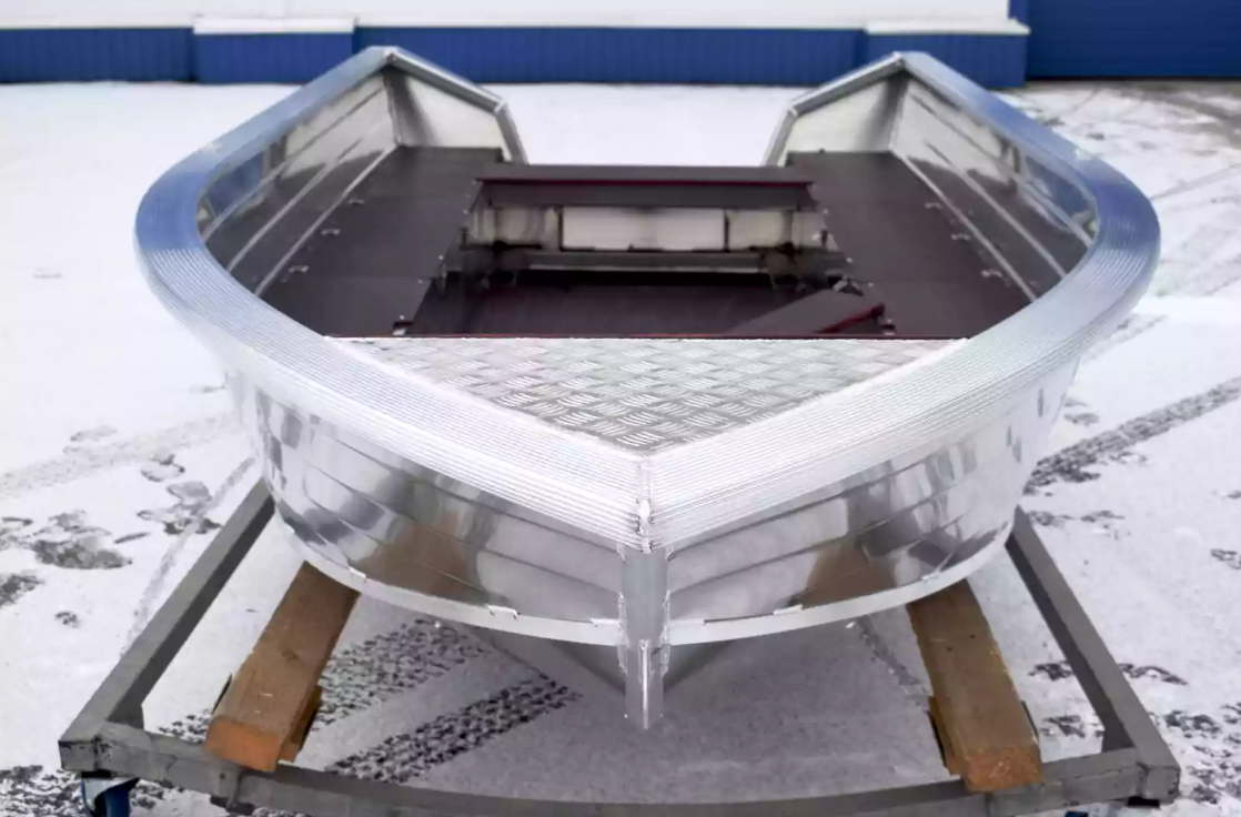 Алюминиевая лодка Неман-400 в Йошкар-Оле