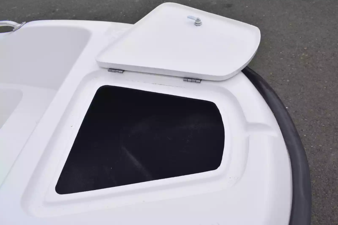 Стеклопластиковая лодка Пингвин New (тримаран) в Йошкар-Оле