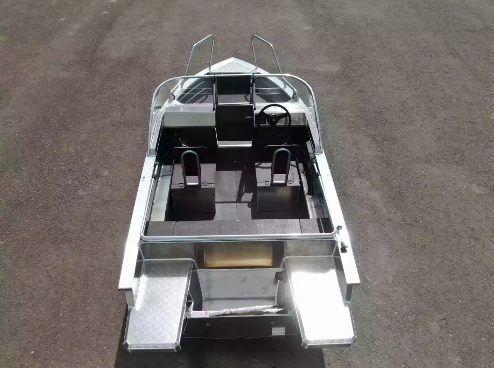 Алюминиевая лодка  Неман-400 DCM NEW в Йошкар-Оле