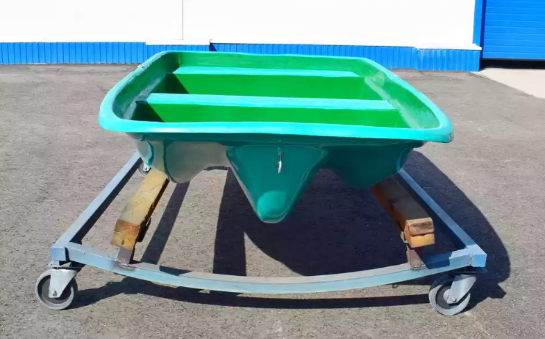 Стеклопластиковая лодка Старт (тримаран) в Йошкар-Оле