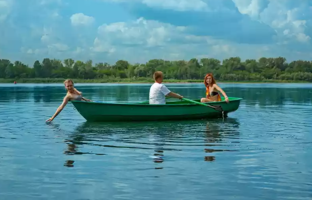 Стеклопластиковая Лодка Голавль в Йошкар-Оле