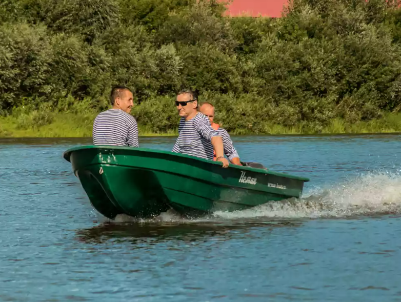 Стеклопластиковая лодка Neman-340 (тримаран) в Йошкар-Оле