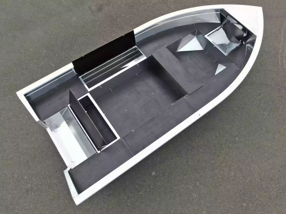 Алюминиевая лодка  Неман-420 в Йошкар-Оле