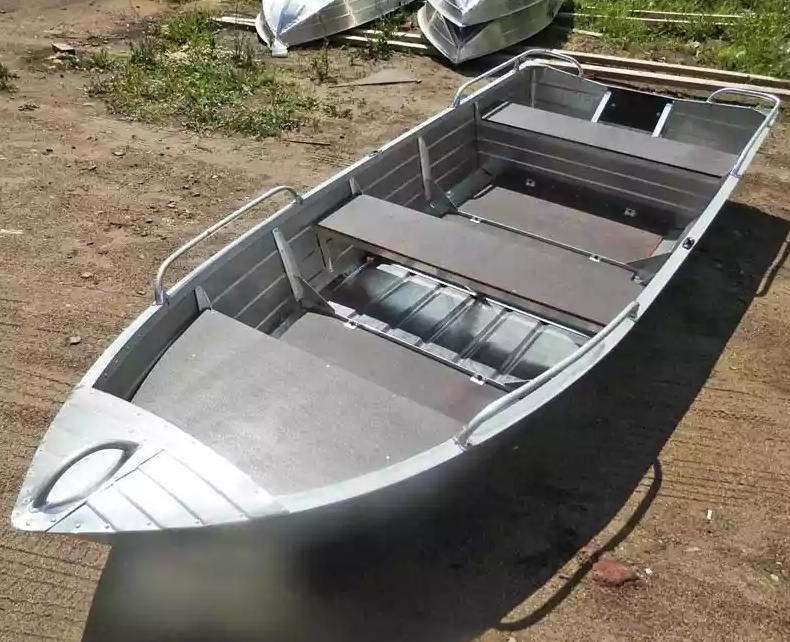 Алюминиевая лодка Вятка-Профи 37 в Йошкар-Оле