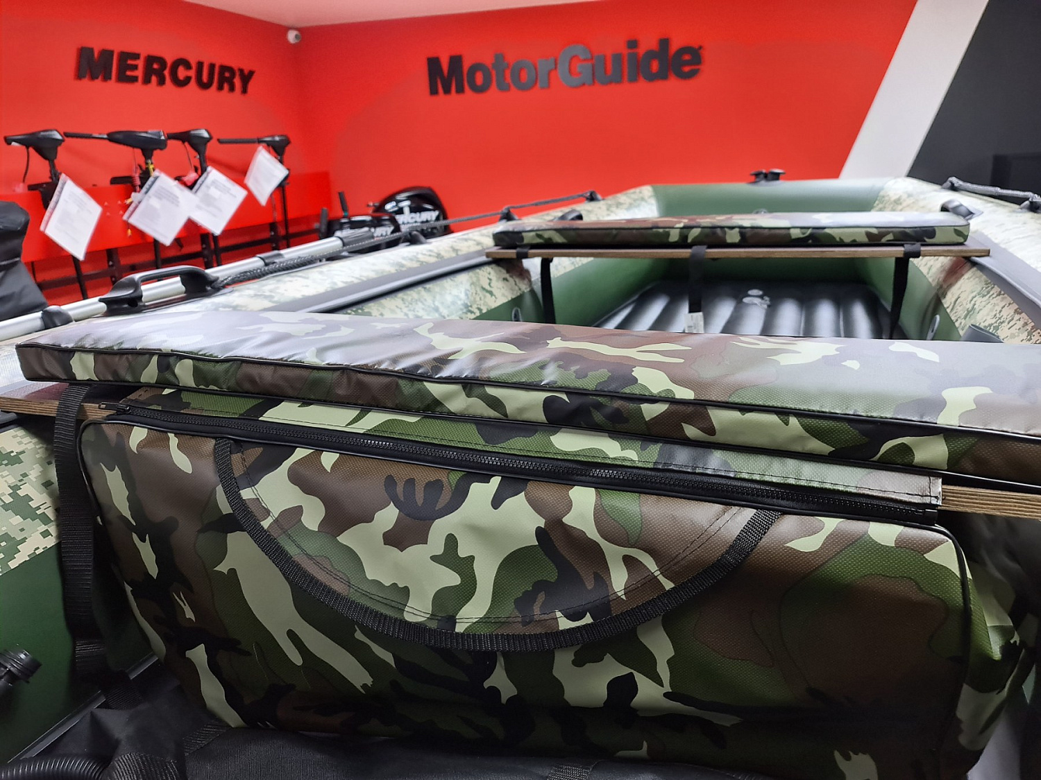 КОМПЛЕКТ МЯГКИХ НАКЛАДОК С СУМКОЙ ДЛЯ ЛОДОК 105Х20 КАМУФЛЯЖ в Йошкар-Оле