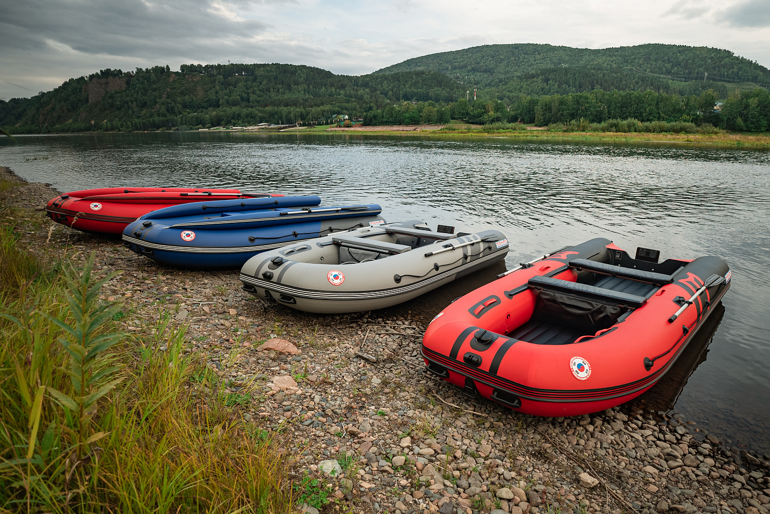 Лодка MISHIMO RIVER FJET PRO 430  под водомет в Йошкар-Оле